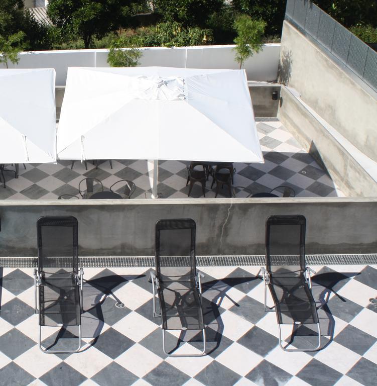 N1 Hostel Apartments And Suites Santarém Exterior photo