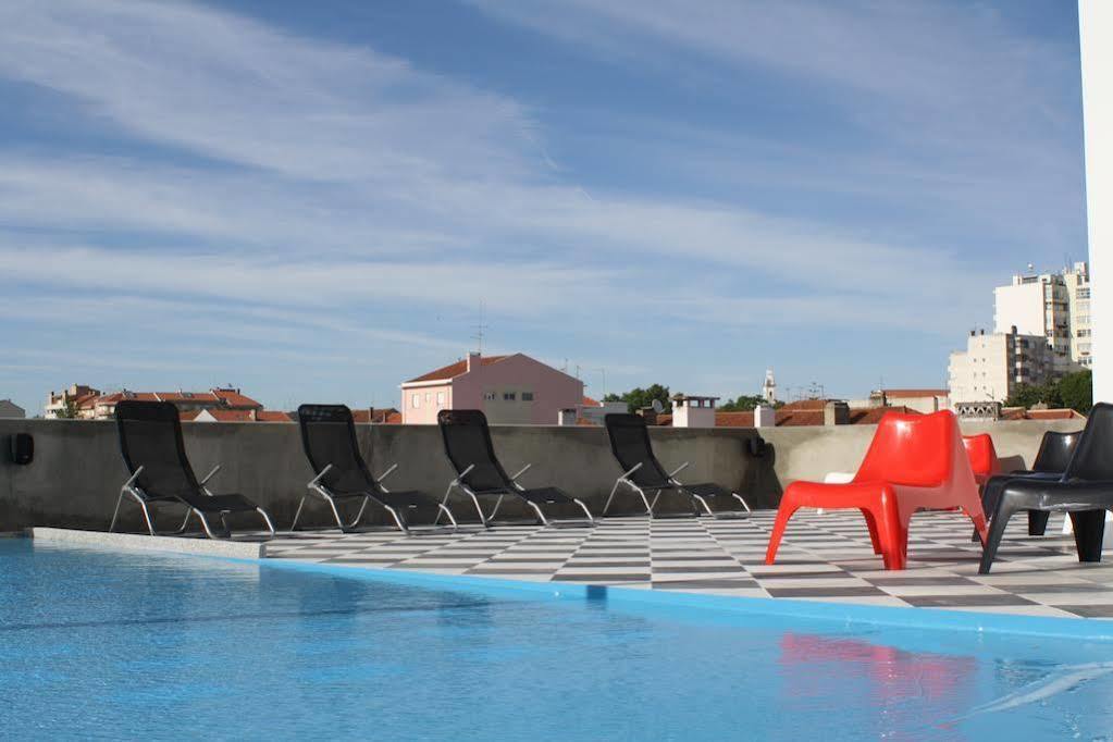 N1 Hostel Apartments And Suites Santarém Exterior photo