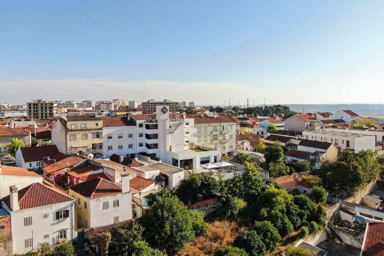 N1 Hostel Apartments And Suites Santarém Exterior photo